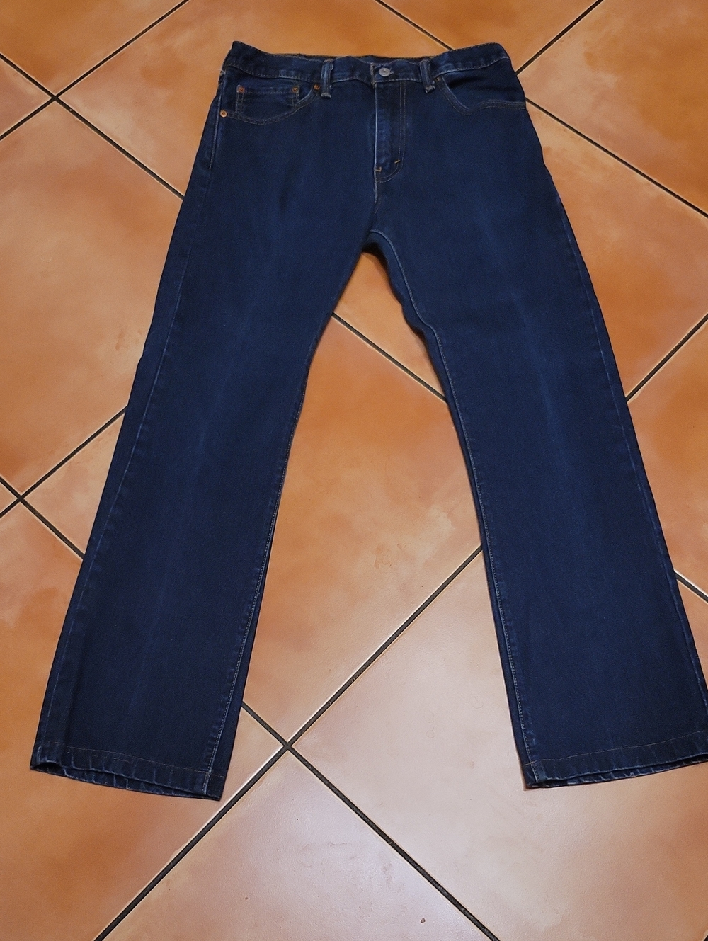 Dark Blye Denim Straight Leg Levis Jeans W32xL34